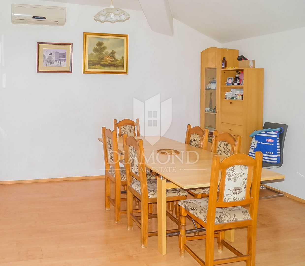Будинок в Umag, Istria County 12086753