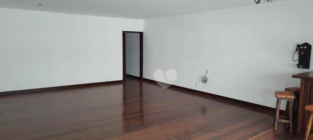 公寓 在 蒂茹卡, 里約熱內盧 12086859