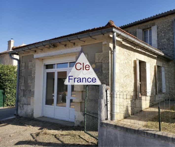 Rumah di Guillac, Nouvelle-Aquitaine 12087540