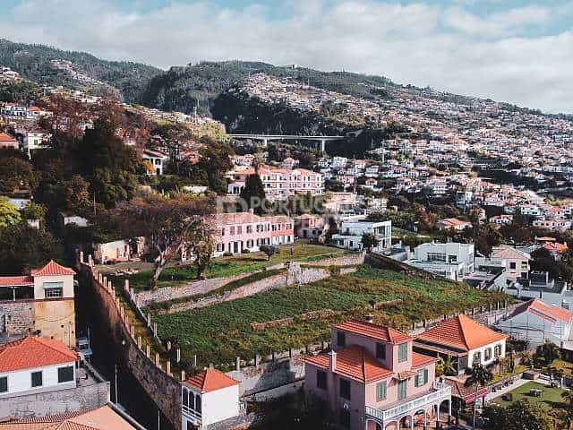 Будинок в Funchal, Madeira 12087653
