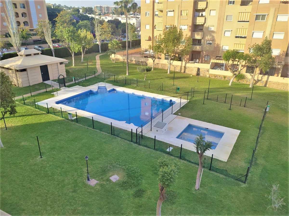 Condominium in Torremolinos, Andalusia 12087782