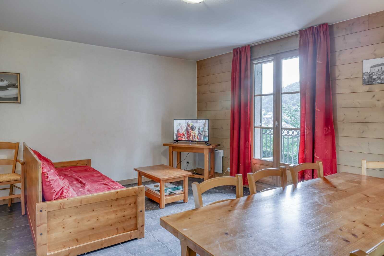 Condominium in Saint-Gervais-les-Bains, Auvergne-Rhone-Alpes 12088208
