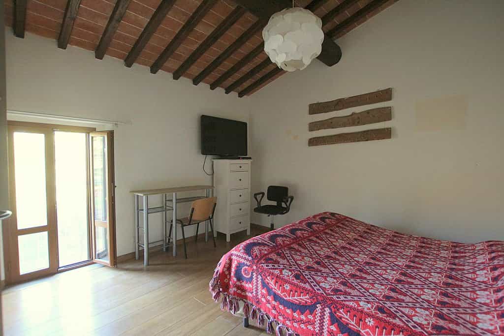 casa en Volterra, Tuscany 12088272
