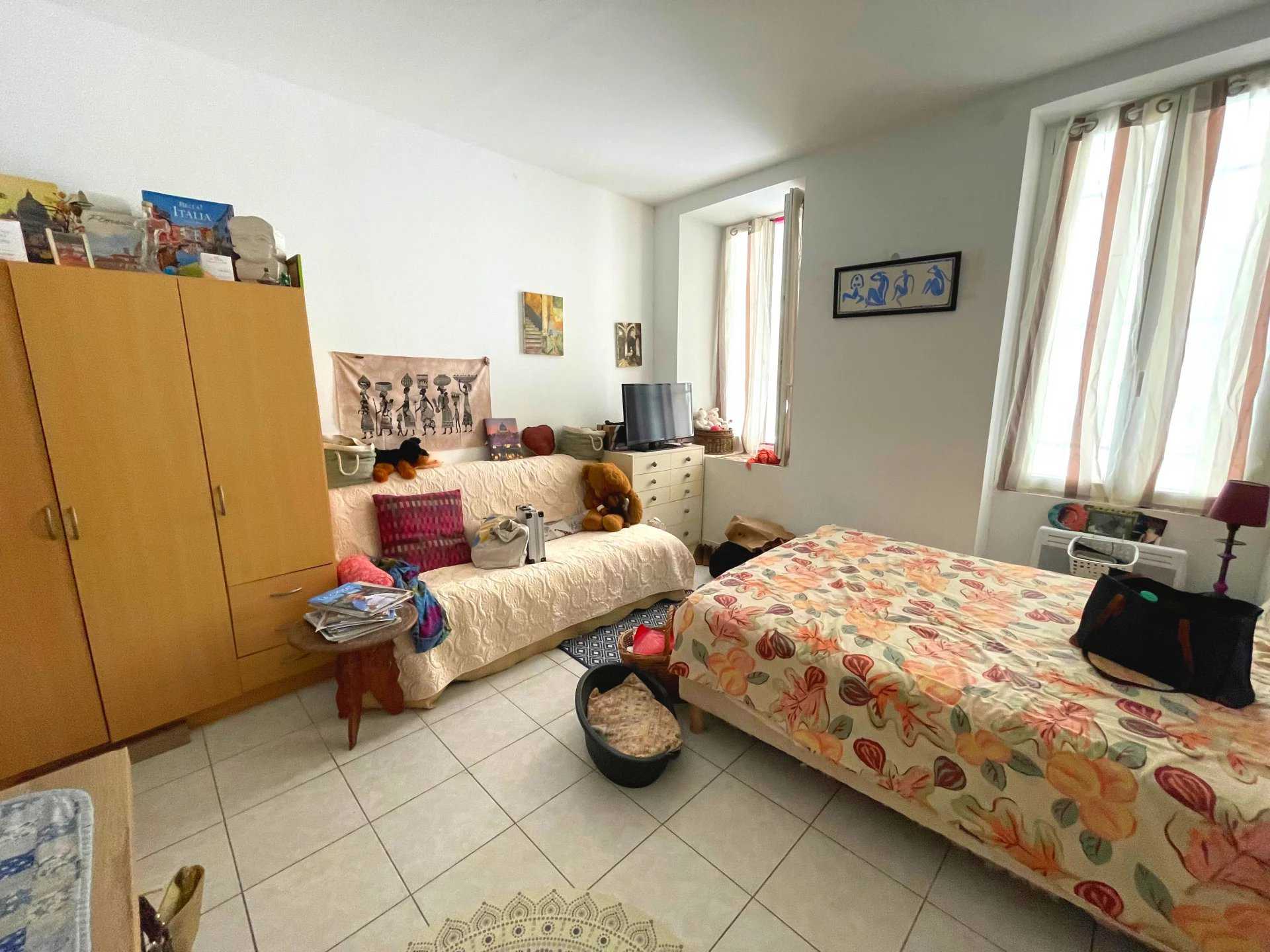 Квартира в La Ciotat, Прованс-Альпи-Лазурний берег 12088372