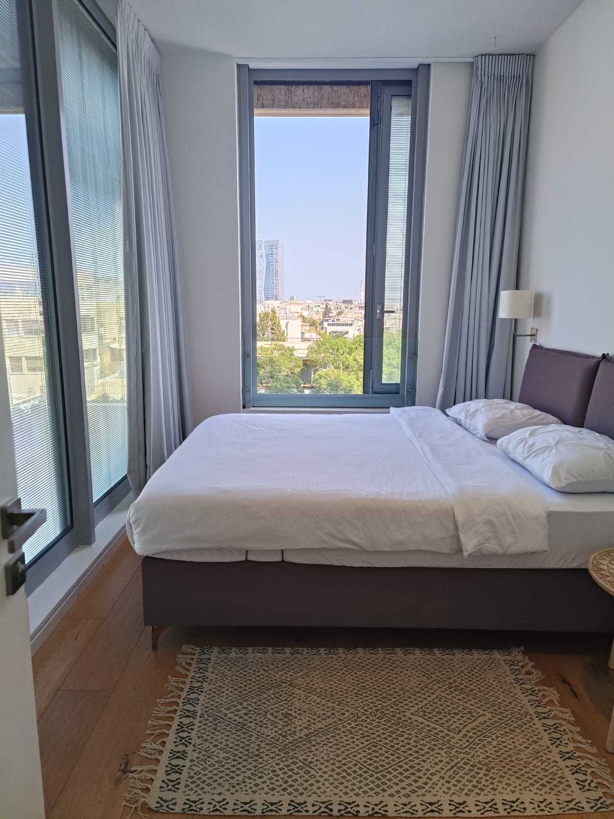 Condominium in Tel Aviv-Jafo, Frishman Street 12088491