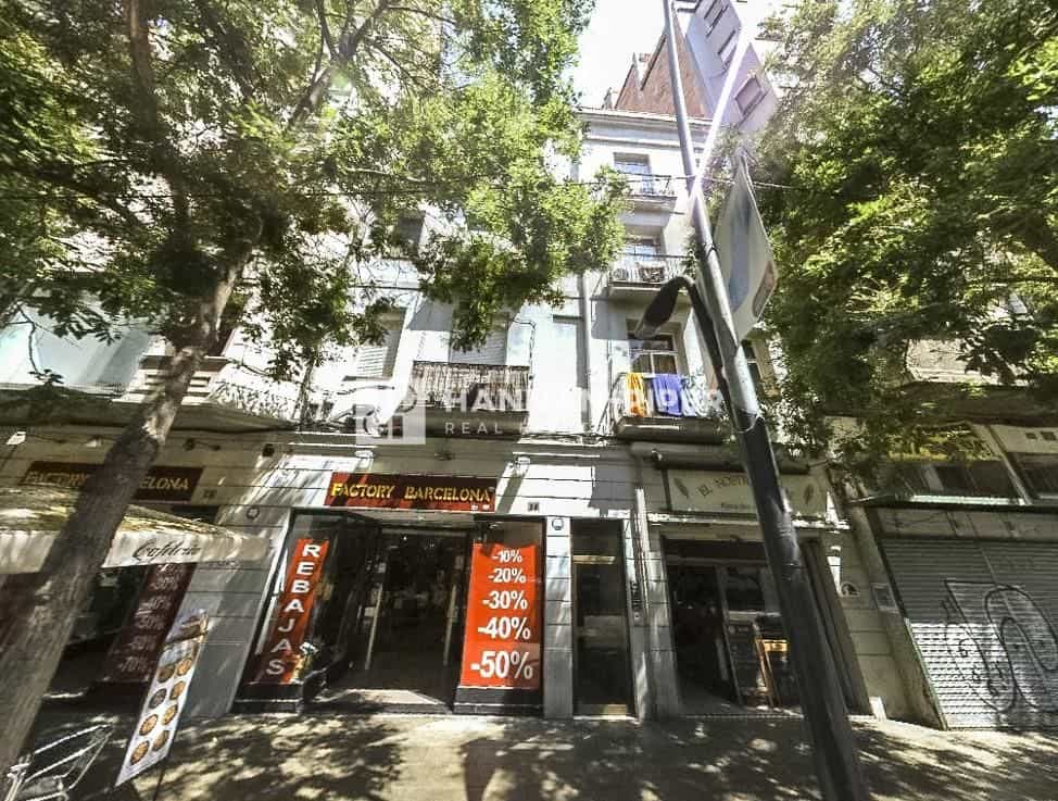 Condominium dans Barcelone, Catalogne 12088728