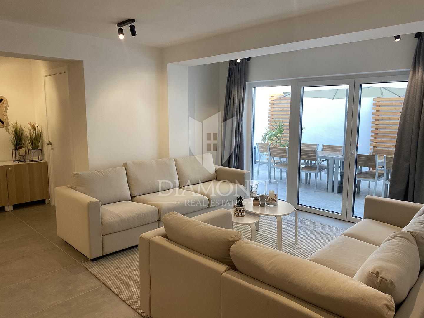Condominium in Premantura, Istria County 12088926
