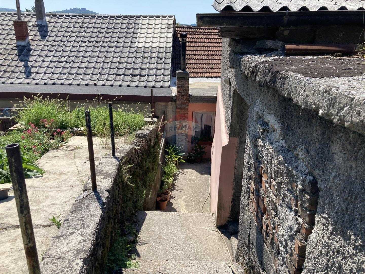 Будинок в Podhum, Primorsko-goranska županija 12089152
