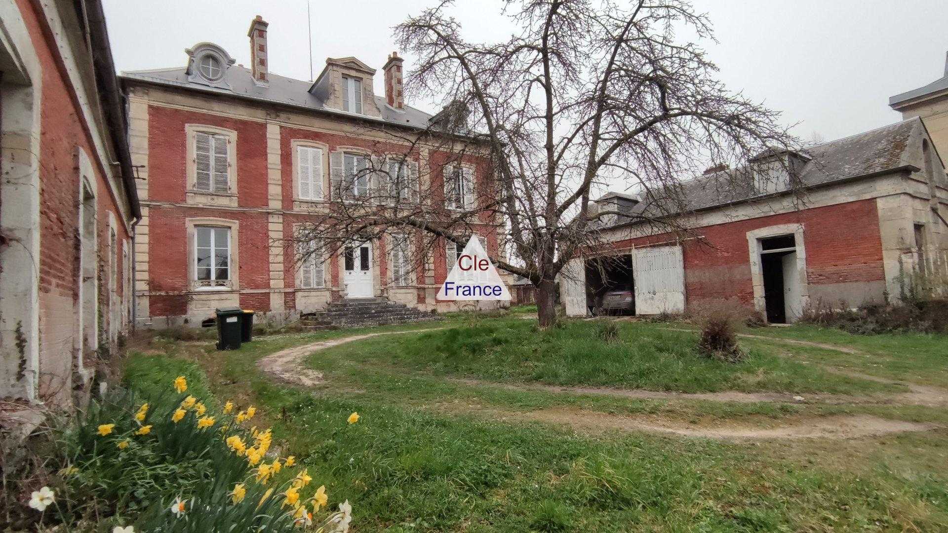 Rumah di Cires-les-Mello, Hauts-de-France 12089723