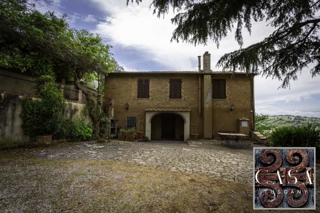 Haus im Volterra, Toskana 12091092