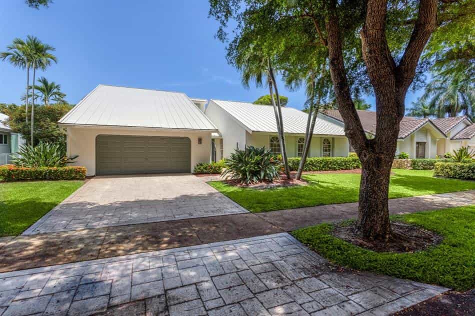 жилой дом в Boca Del Mar, Florida 12091143