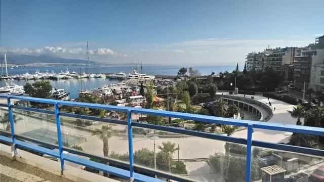 Condominium dans Piraeus, Attiki 12091362