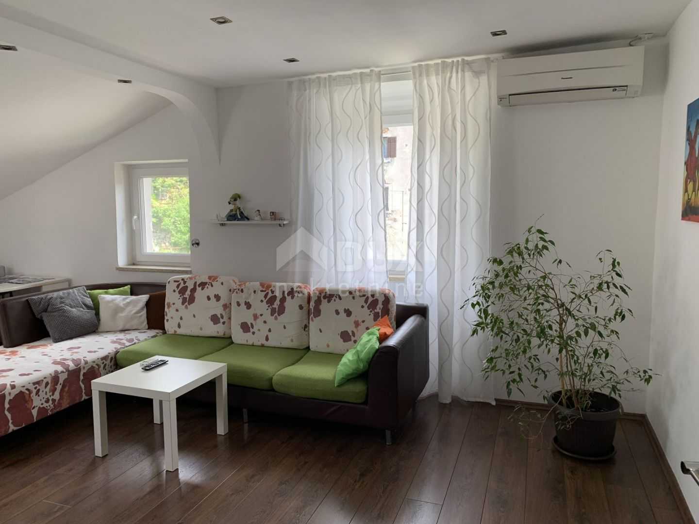 公寓 在 姆爾科帕爾吉, 濱海邊疆區-山區祖帕尼婭 12091375
