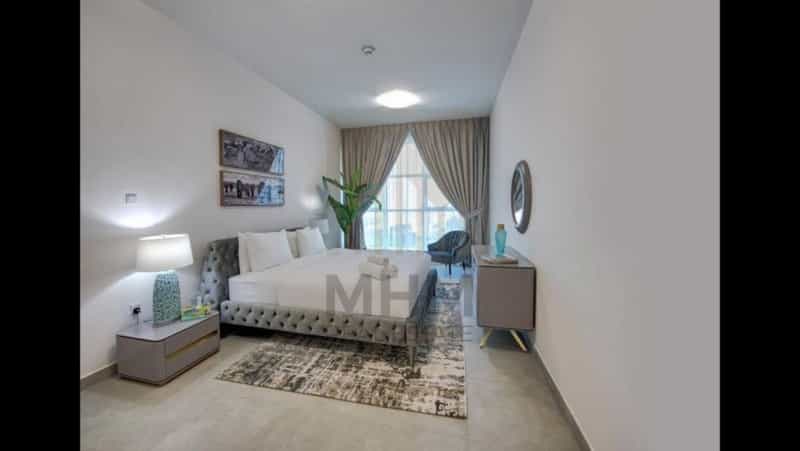 Condominium in Dubai, Dubai 12091427