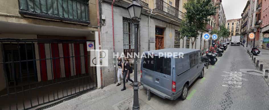 Pengecer di Madrid, Madrid 12091601