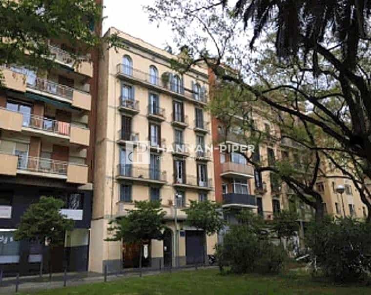 Condominium dans Barcelone, Catalogne 12091608