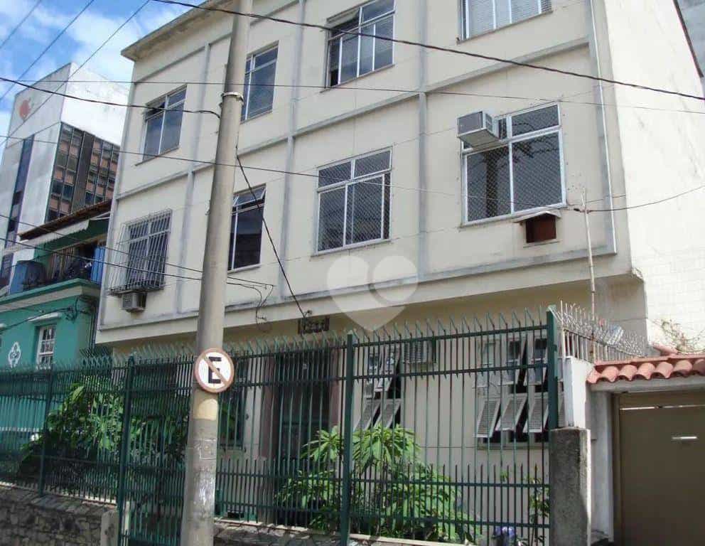 Condominium dans Laranjeiras, Rio de Janeiro 12091763