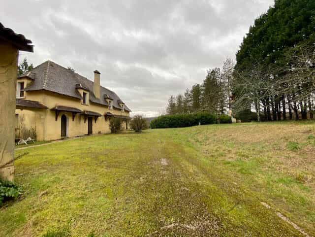بيت في Lauzun, Nouvelle-Aquitaine 12092474