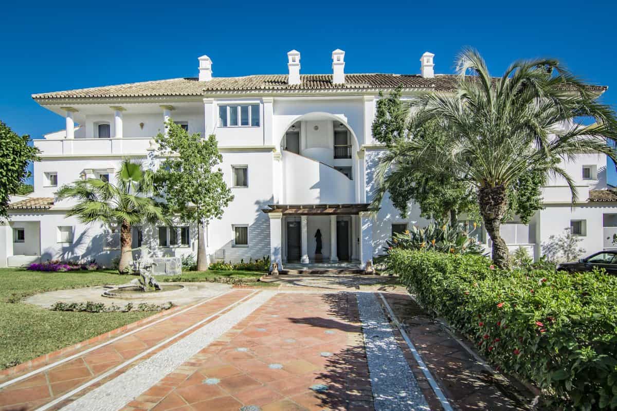 Condominium in Málaga, Andalusia 12092623