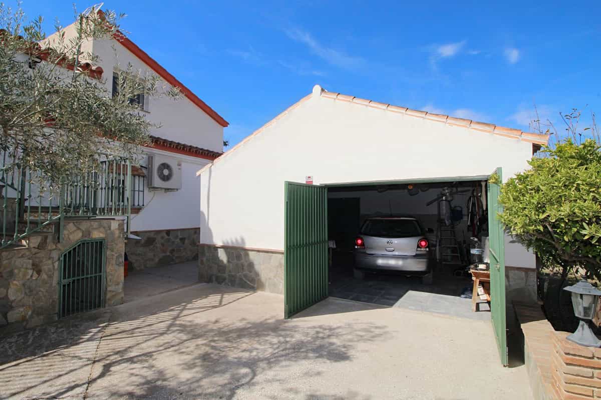 House in , Andalucía 12093261