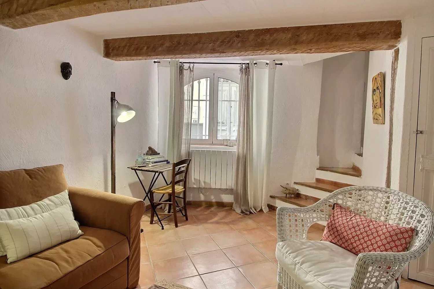 Haus im Vence, Provence-Alpes-Côte d'Azur 12094314
