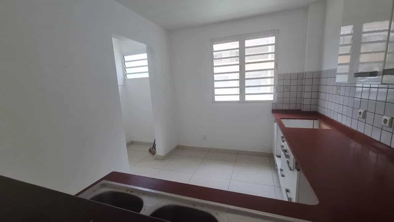 公寓 在 Fort-de-France, Martinique 12095310