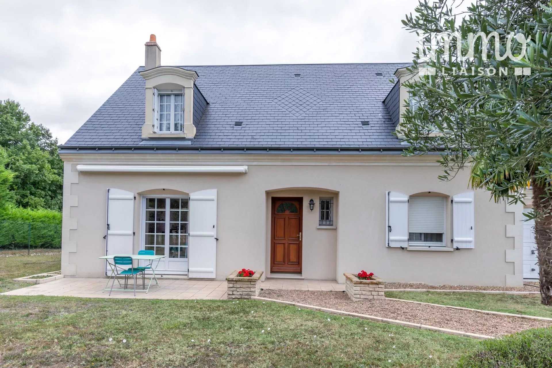 σπίτι σε Saint-Georges-sur-Cher, Centre-Val de Loire 12096135