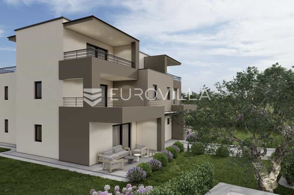 Condominium in Tar, Istarska Zupanija 12096285