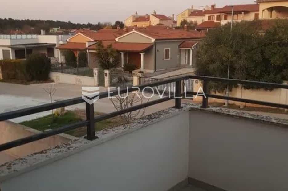 Condominium in Banjole, Istarska Zupanija 12096299