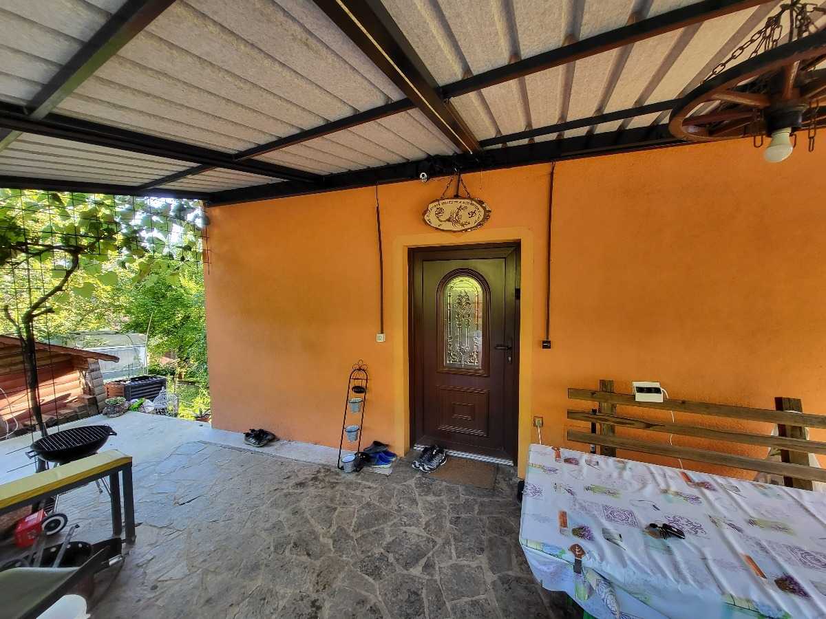 Huis in Slatinek, Pesnica 12096320