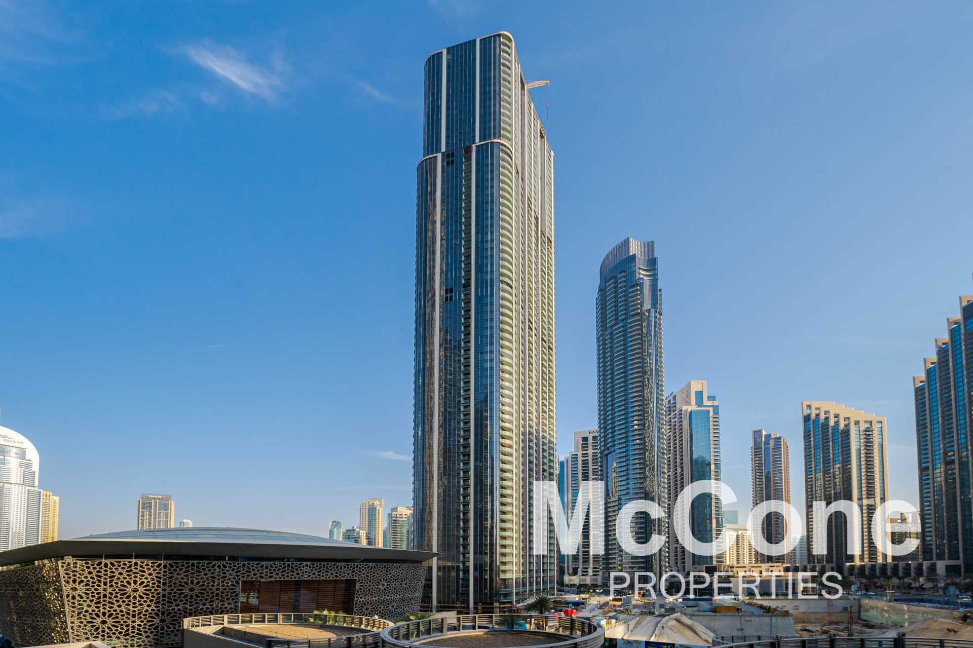 Condominium in Dubai, Dubai 12096542