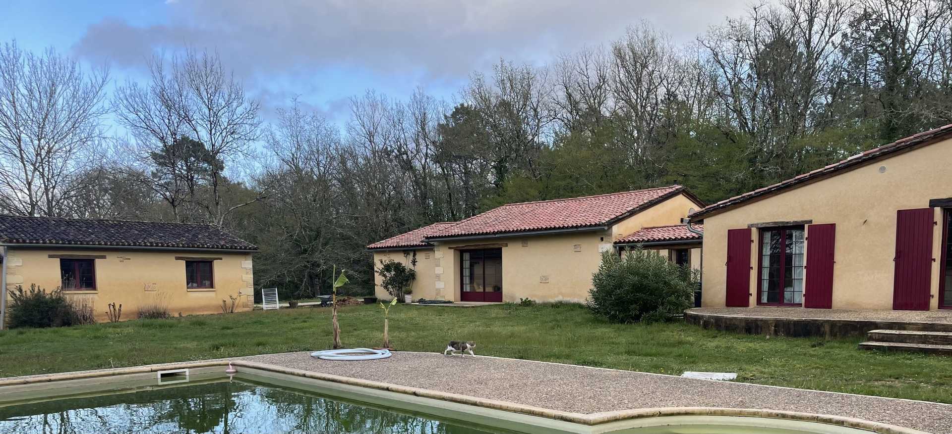 casa no Bergerac, Nouvelle-Aquitaine 12097254