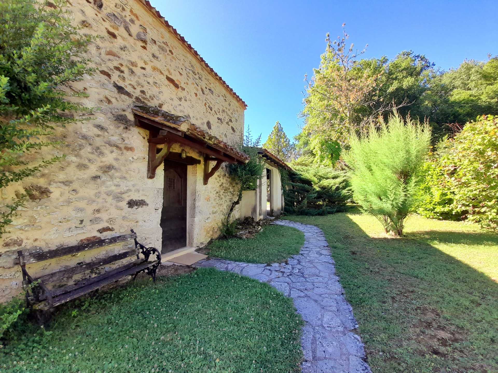 House in Monpazier, Nouvelle-Aquitaine 12097416