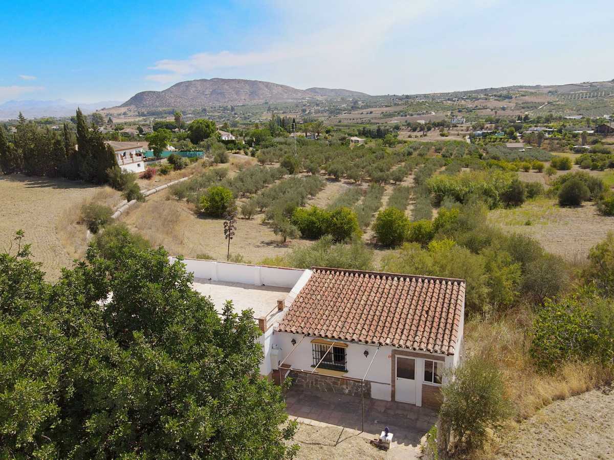 House in Alhaurín el Grande, Andalusia 12097477