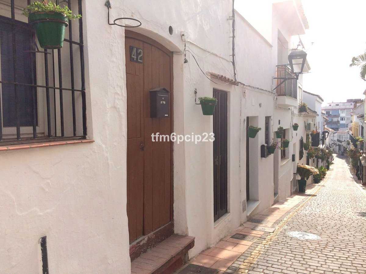 House in Estepona, Andalusia 12098631