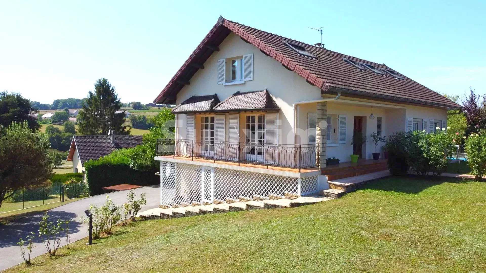 بيت في لون لو سونييه, بورغون-فرانش-كونت 12099803