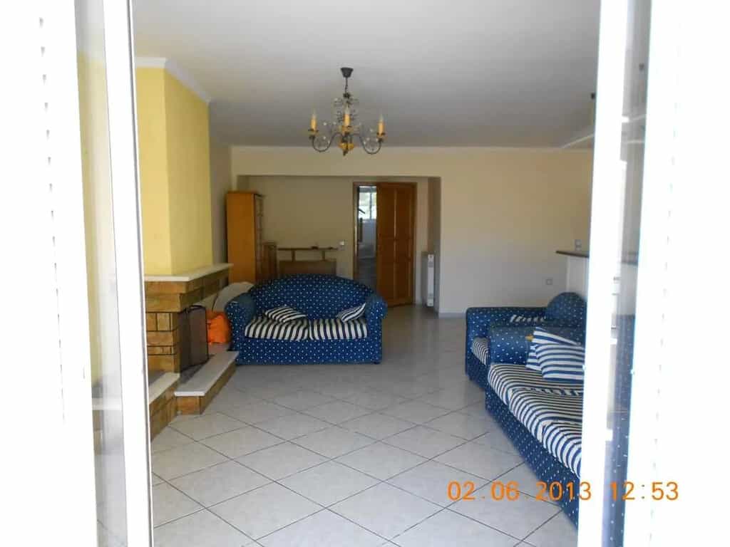 公寓 在 Petroupoli,  12100293