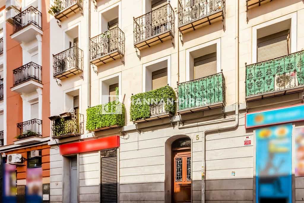 Eigentumswohnung im Madrid, Comunidad de Madrid 12100379