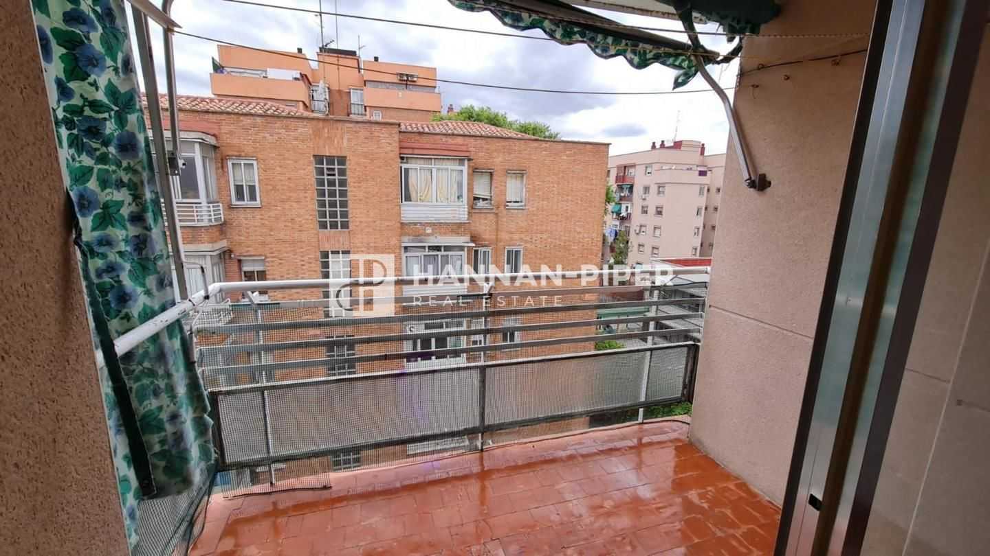 Condominio en Madrid, Comunidad de Madrid 12100385