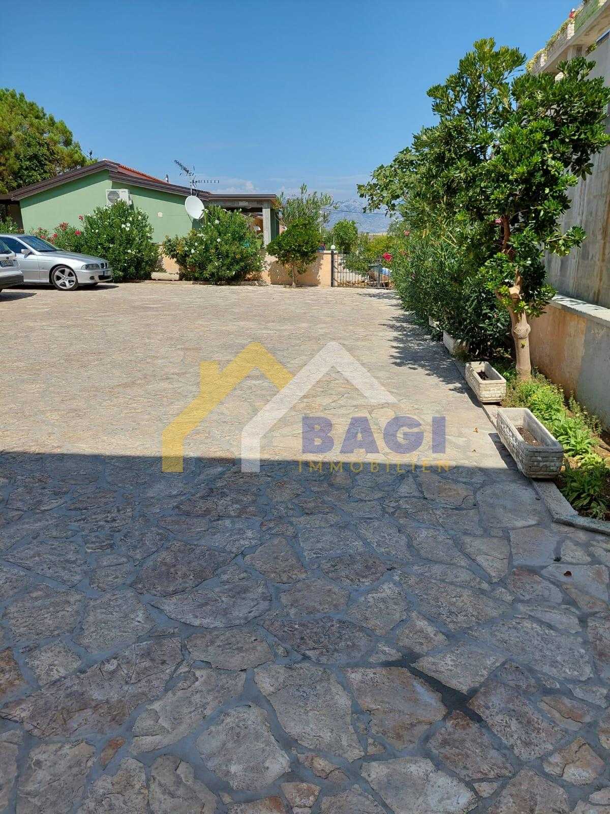 Eigentumswohnung im Babindub, Zadar County 12100482