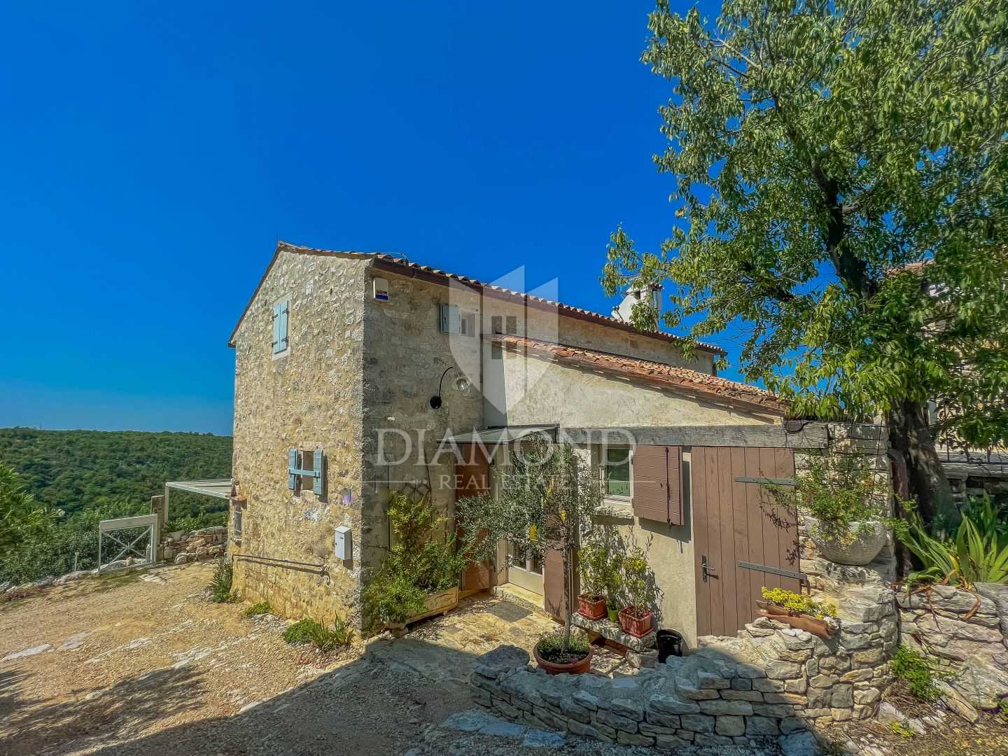 Haus im Buje, Istria County 12100532