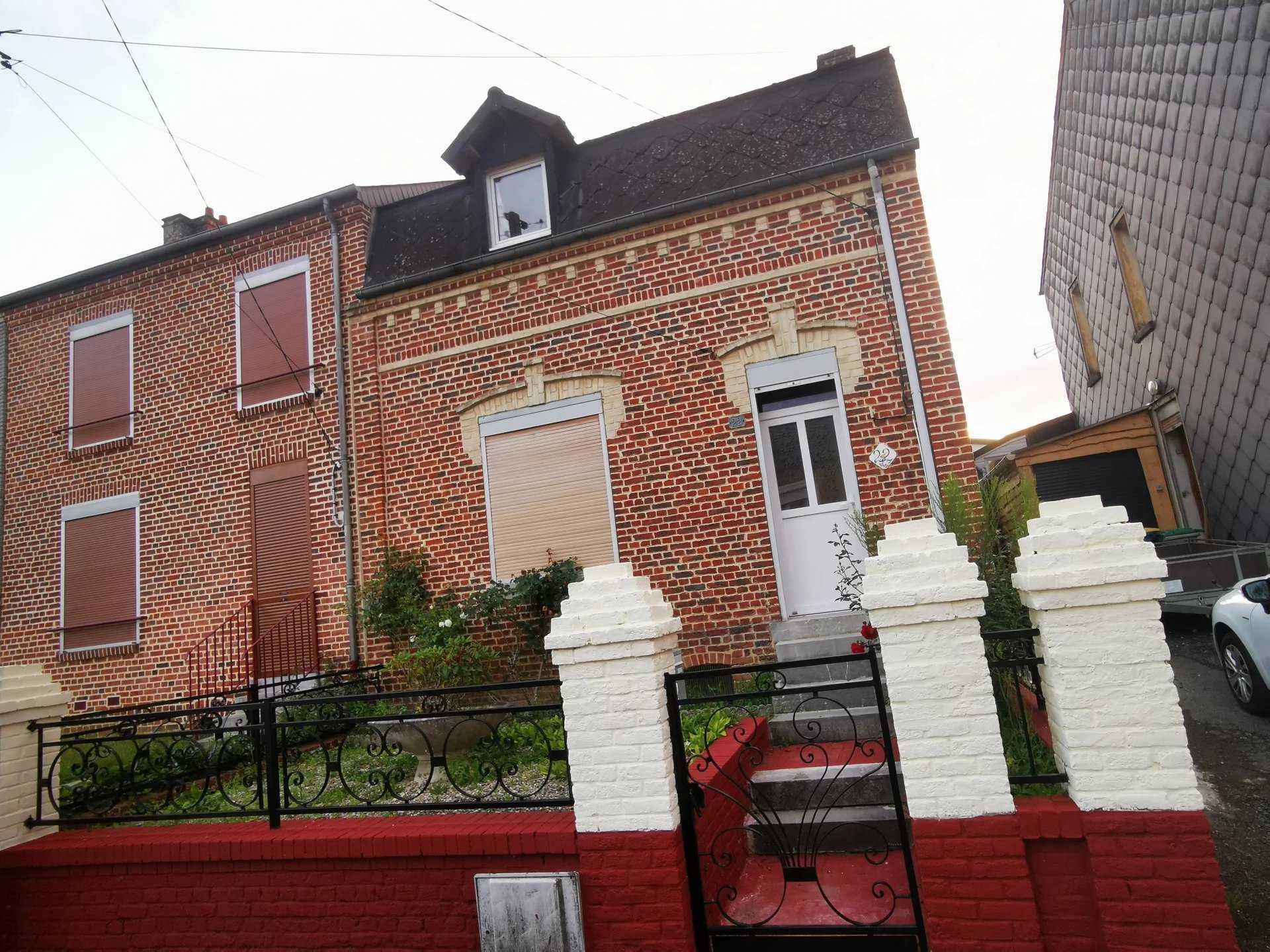 Haus im Hirson, Hauts-de-France 12101475
