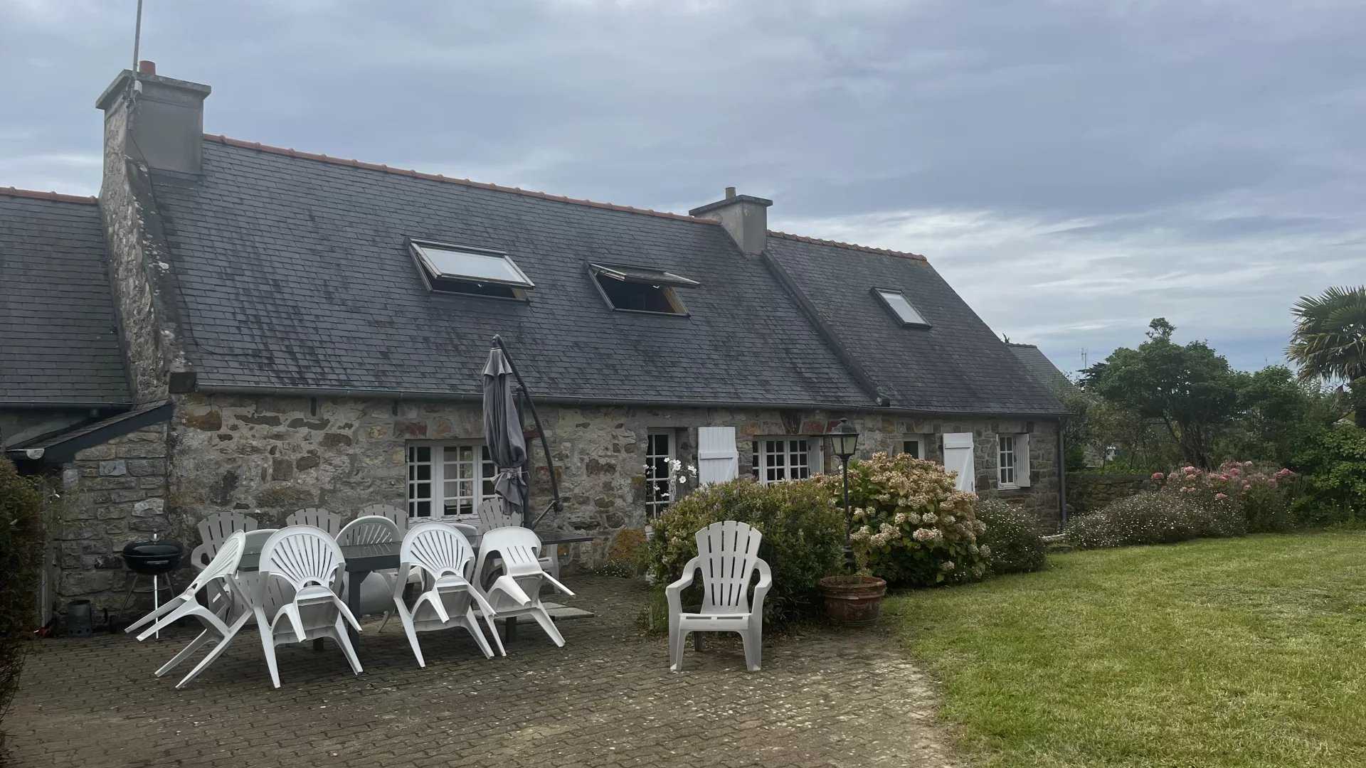 住宅 在 Crozon, Finistère 12101505