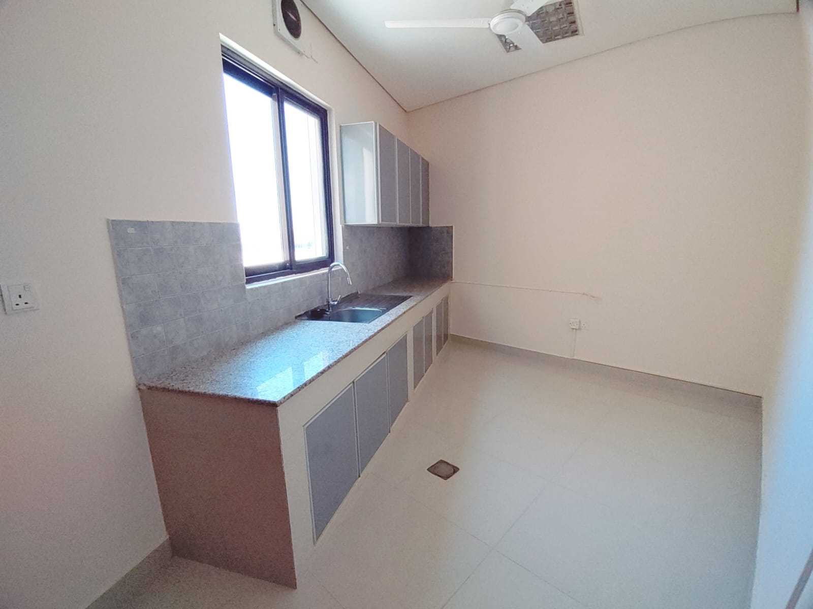 Condominium in Ar Rifa`, Al Janubiyah 12101531