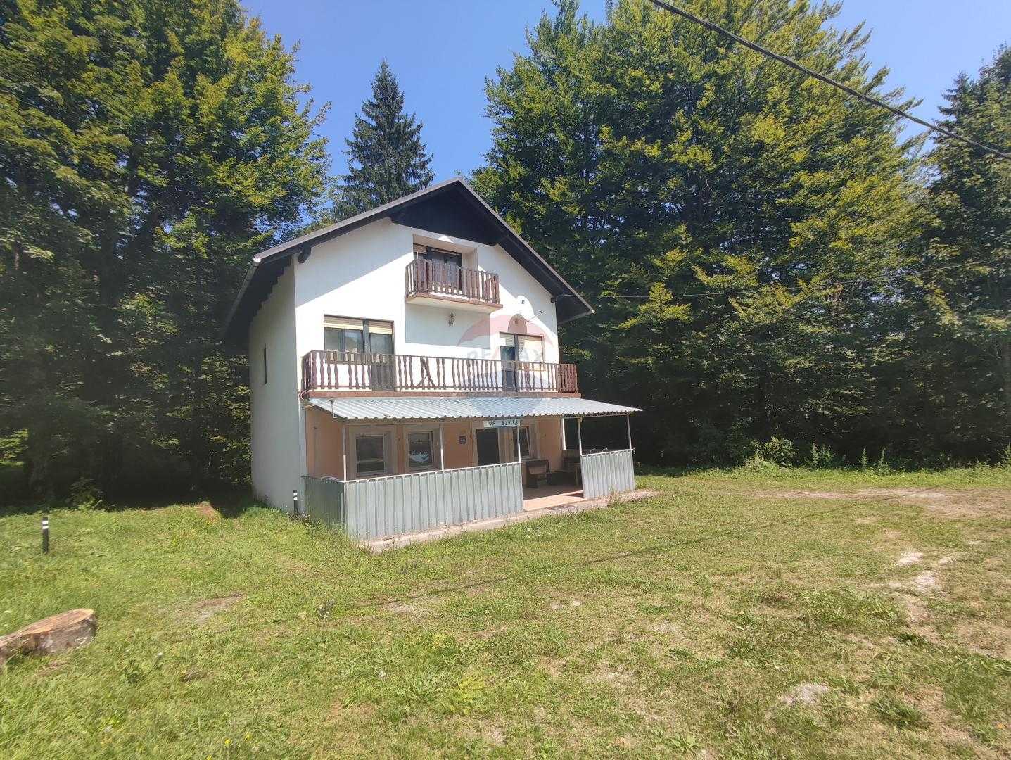 House in Ogulin, Karlovacka Zupanija 12102271