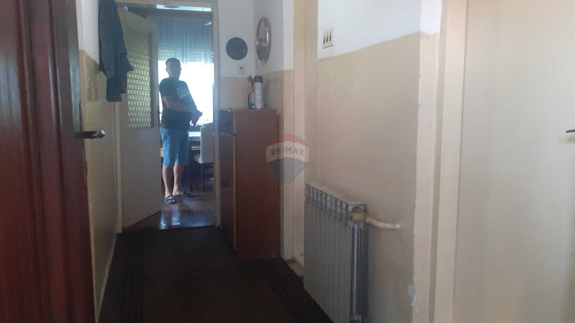 loger dans Brod Moravice, Primorsko-Goranska Zupanija 12102274