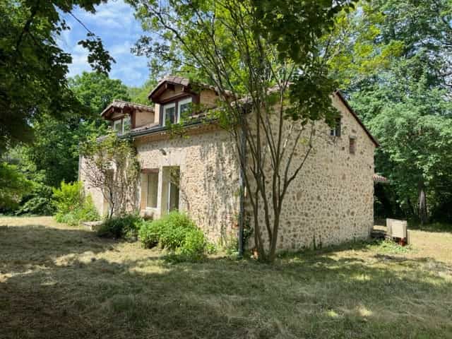 House in Issac, Nouvelle-Aquitaine 12102874