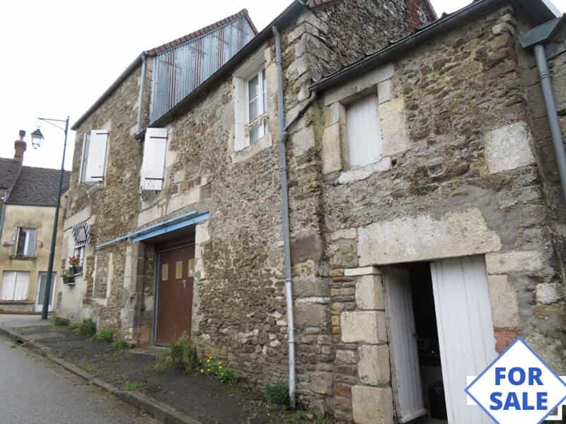 House in Bouce, Normandie 12102999