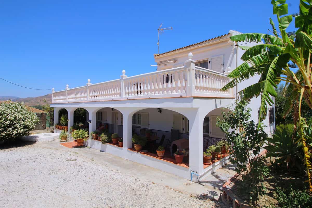House in Coin, Andalusia 12103998