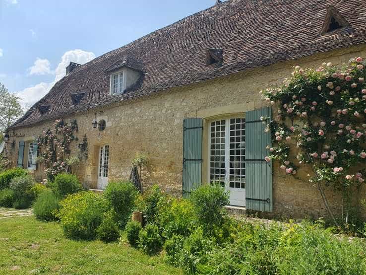 Hus i Lalinde, Nouvelle-Aquitaine 12104015